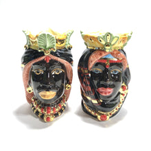 Carica l'immagine nel visualizzatore di Gallery, Teste di moro di Sicilia in ceramica di Caltagirone