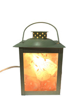 Carica l'immagine nel visualizzatore di Gallery, Lanterna bianca con pietre grezze di sale