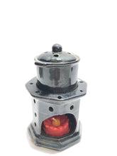 Carica l'immagine nel visualizzatore di Gallery, Bruciatore d'essenza in ceramica con angelo