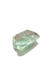 Carica l'immagine nel visualizzatore di Gallery, Pietra Geodo Calcite in quattro diverse colorazioni