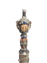 Carica l'immagine nel visualizzatore di Gallery, Phurba in Argento, Osso di Yak, corallo, lapislazzuli e pasta turchese