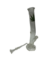 Carica l'immagine nel visualizzatore di Gallery, Bong indiano in vetro con simbolo