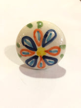 Carica l'immagine nel visualizzatore di Gallery, Tappi in ceramica pugliese