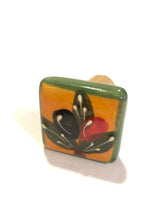 Carica l'immagine nel visualizzatore di Gallery, Tappi in ceramica pugliese