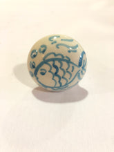 Carica l'immagine nel visualizzatore di Gallery, Tappi in ceramica pugliese