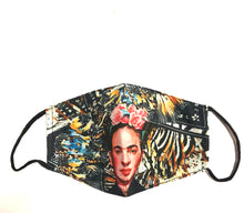 Carica l'immagine nel visualizzatore di Gallery, Mascherine in diverse fantasie