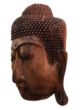 Carica l'immagine nel visualizzatore di Gallery, Volto di Buddha da parete in legno