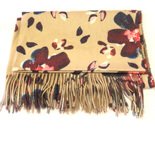 Carica l'immagine nel visualizzatore di Gallery, Sciarpe thailandesi con colori e fantasie etniche