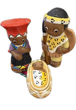 Carica l'immagine nel visualizzatore di Gallery, Presepe peruviano Etiopia

