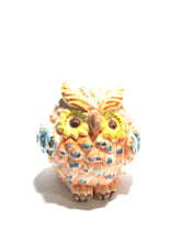 Carica l&#39;immagine nel visualizzatore di Gallery, Civette in ceramica in quattro diverse colorazioni
