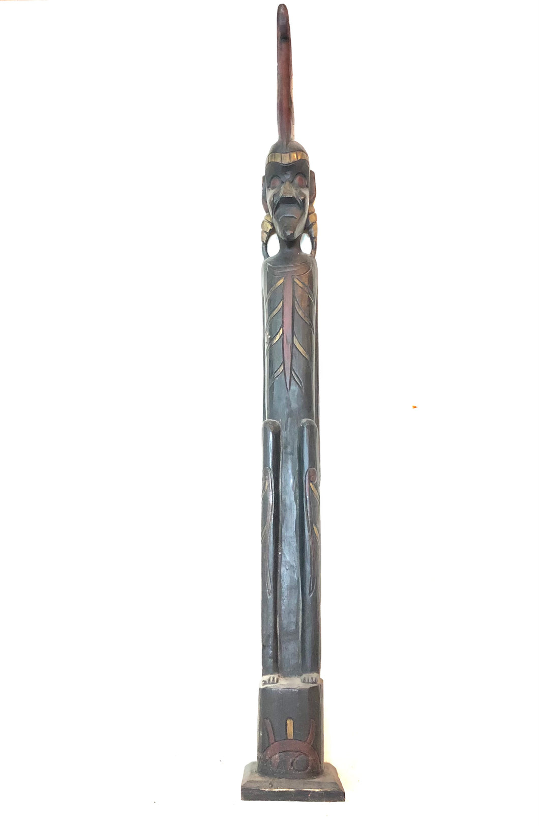 Omino etnico primitivo balinese in legno