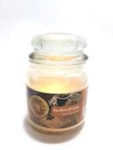 Carica l&#39;immagine nel visualizzatore di Gallery, Candele profumate in barattolo in cinque diverse fragranze

