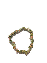 Carica l&#39;immagine nel visualizzatore di Gallery, Bracciali con schegge di pietra in 10 colorazioni e pietre diverse
