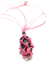 Carica l&#39;immagine nel visualizzatore di Gallery, Collana porta pietra Ossidiana in cotone color rosa acceso

