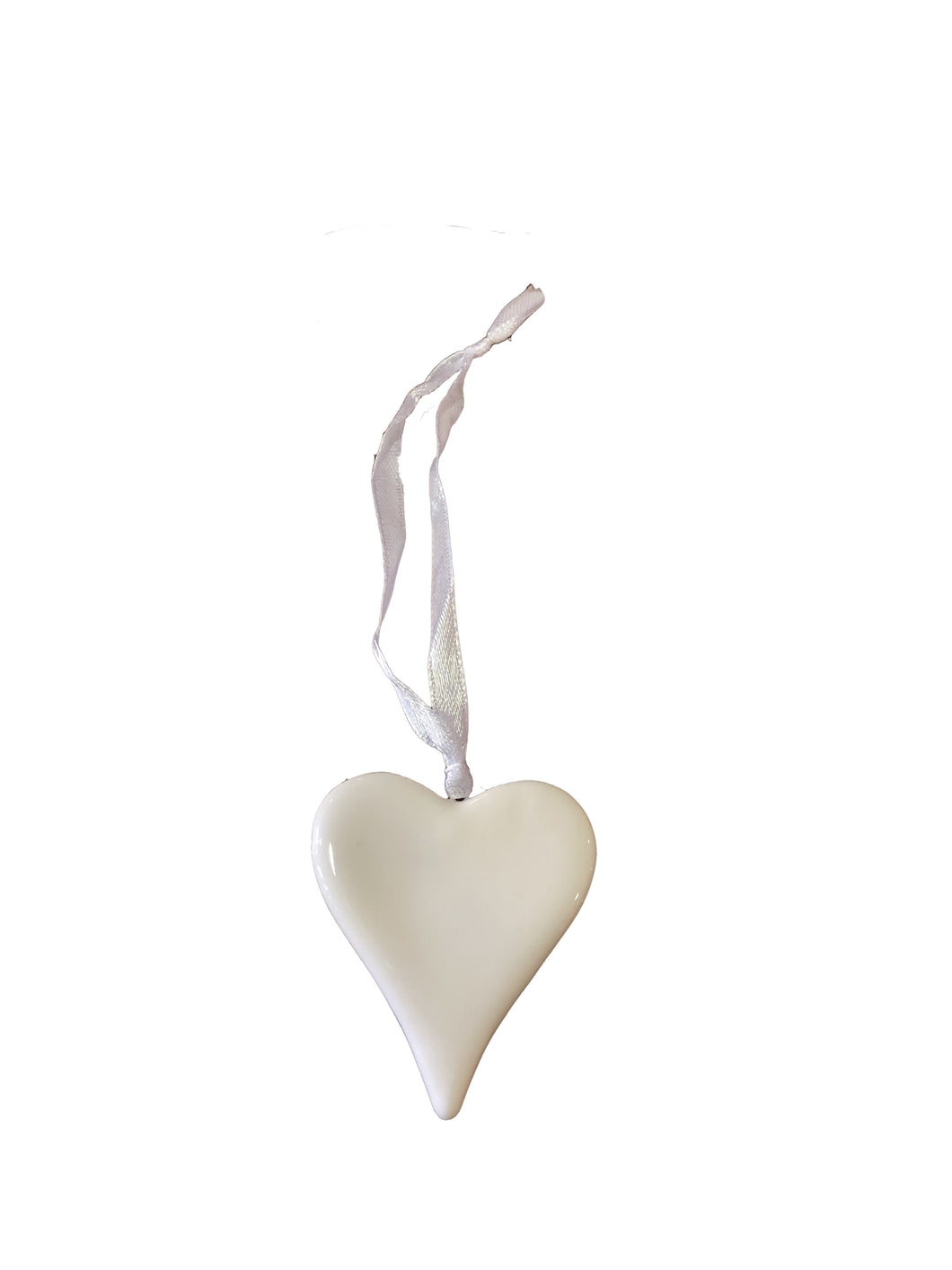 Cuore bianco in ceramica con laccio