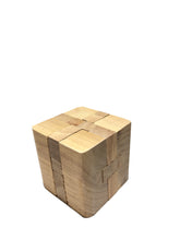 Carica l&#39;immagine nel visualizzatore di Gallery, Gioco Quadrato Puzzle in legno
