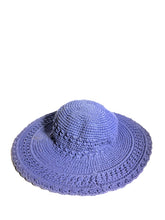 Carica l&#39;immagine nel visualizzatore di Gallery, Cappelli a uncinetto in cotone indonesiano in 12 diverse colorazioni

