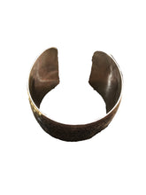 Carica l&#39;immagine nel visualizzatore di Gallery, Bracciale alla schiava in alpaca
