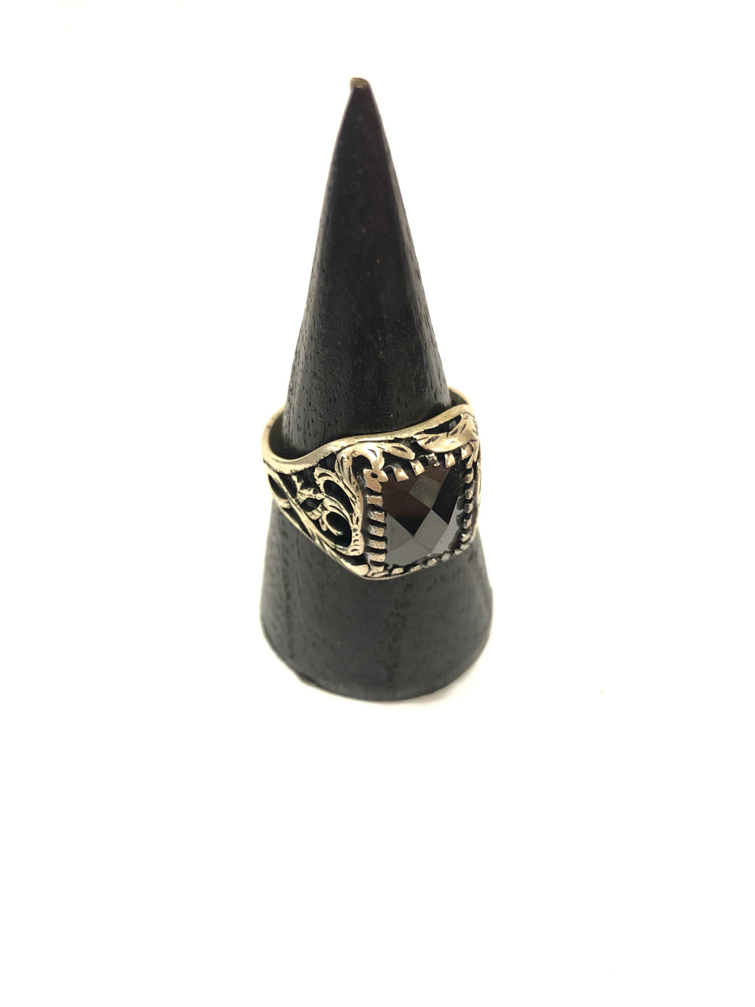 Anello thailandese in argento 925 con pietra nera misura 28